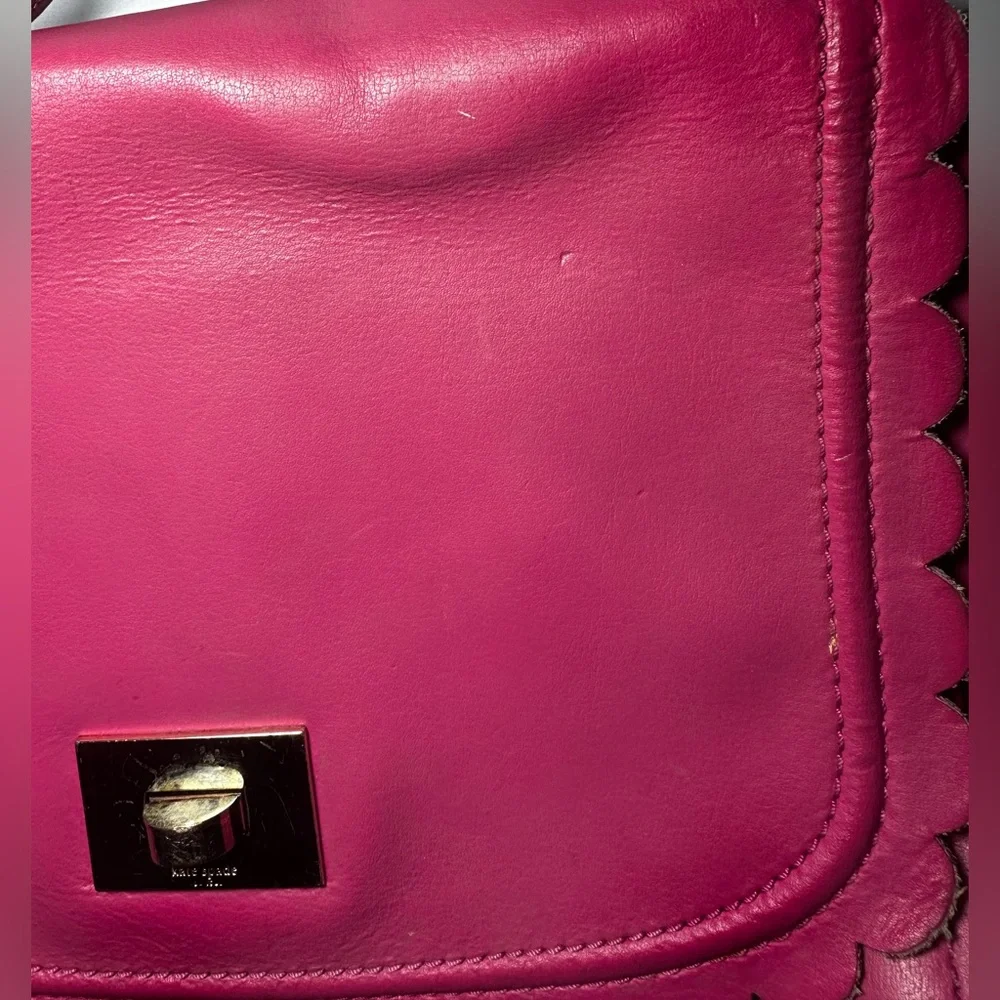 Kate Spade Maple Court Jazmin Scalloped Leather Crossbody Bag in Pink - Picture 15 of 15